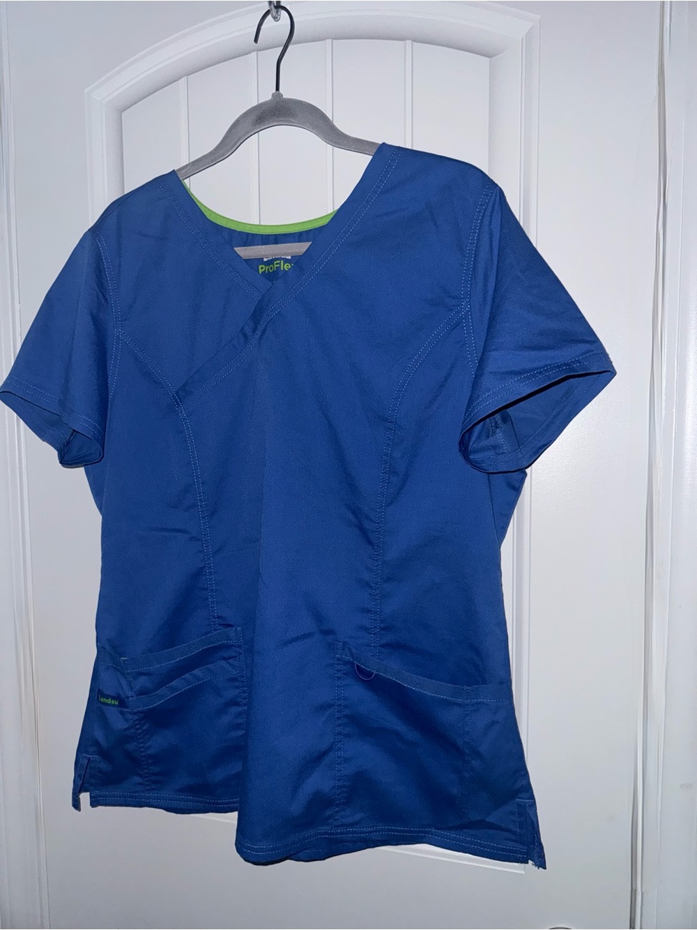 Landau ProFlex Women’s Large Royal Blue Scrub Top Modern Fit
